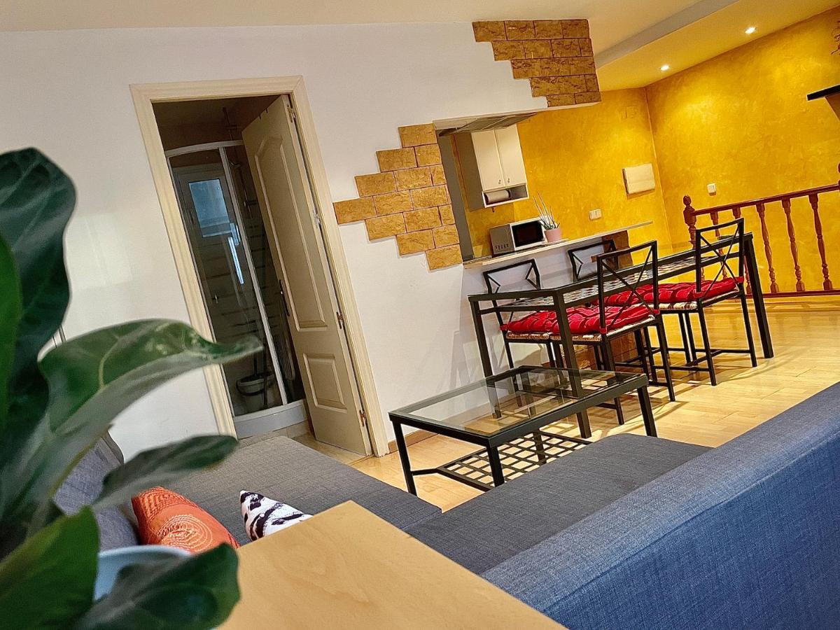 Appartement Acogedor Duplex Barrio Del Pilar à Madrid Extérieur photo